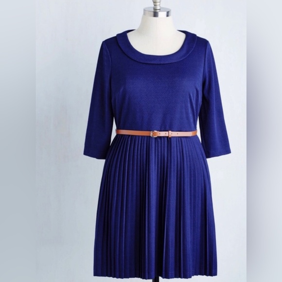 MODCLOTH Presentation Perfection Dress Gray Pleated Collared Textured Knit Pinup - Picture 13 of 13